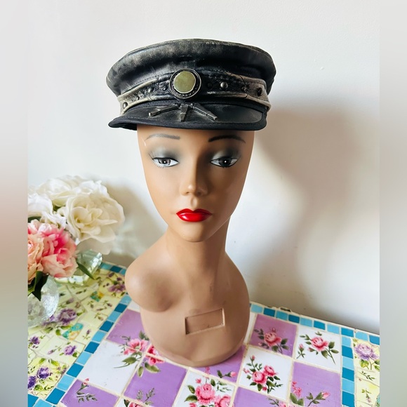 Royal Peasantry Accessories - Royal Peasantry Vintage Style Artisan Handmade Black Leather Women's Cap Hat